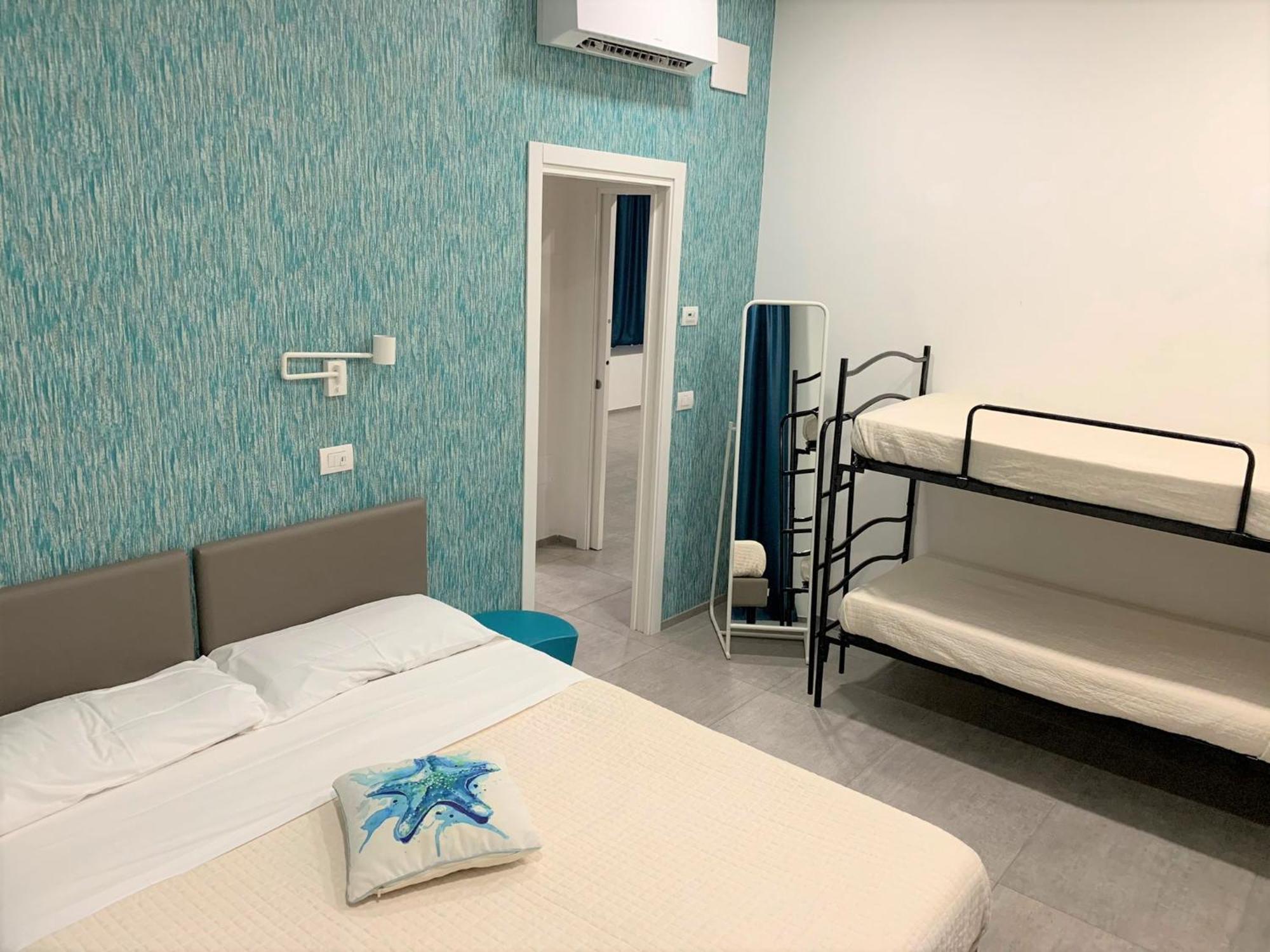 Rivabella Suite Apartments Римини Екстериор снимка