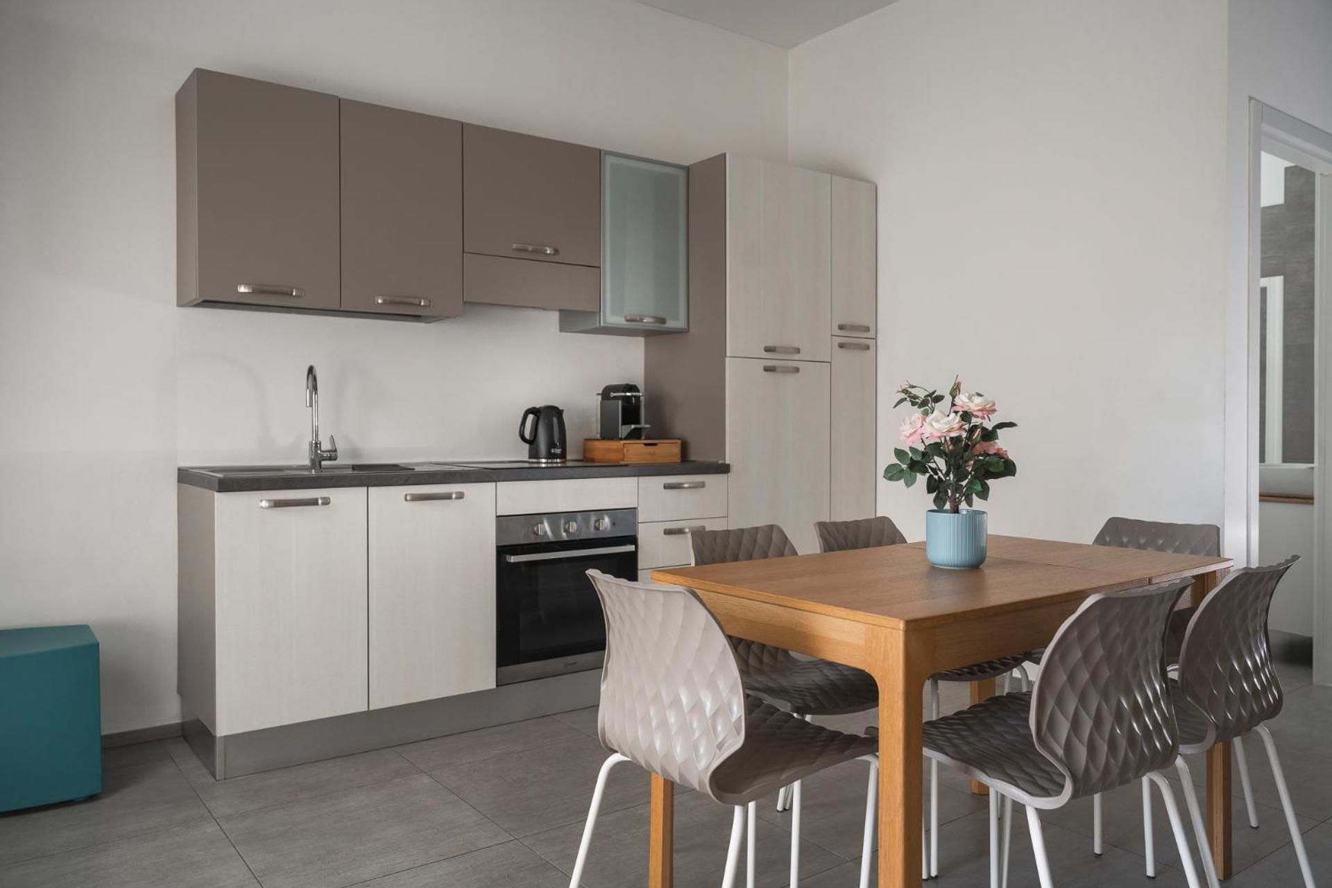Rivabella Suite Apartments Римини Екстериор снимка