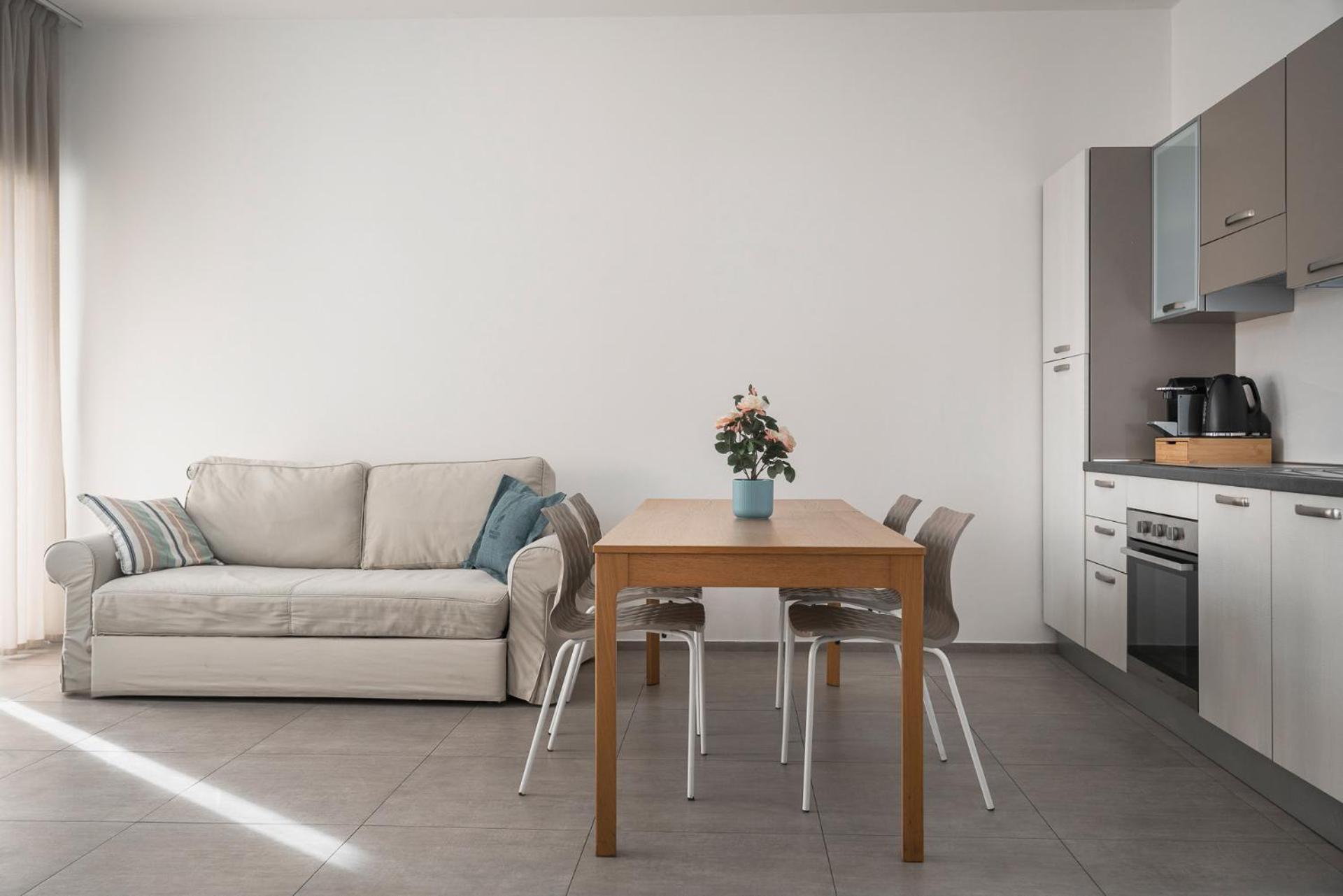 Rivabella Suite Apartments Римини Екстериор снимка