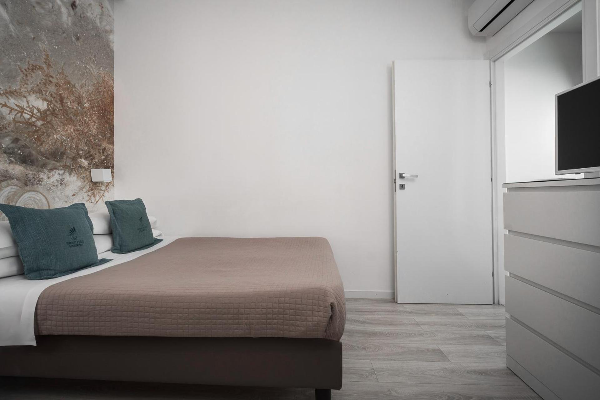 Rivabella Suite Apartments Римини Екстериор снимка