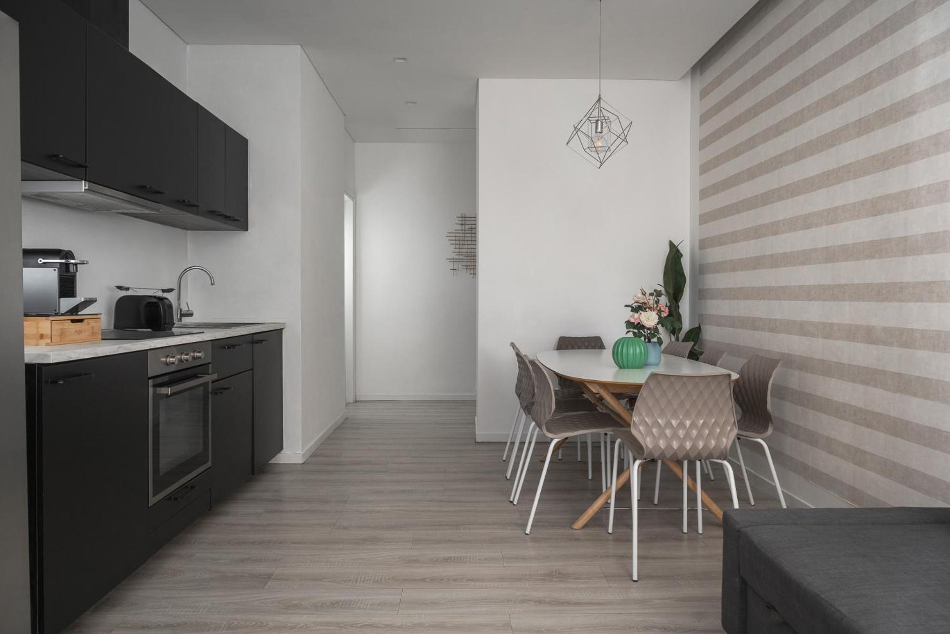 Rivabella Suite Apartments Римини Екстериор снимка