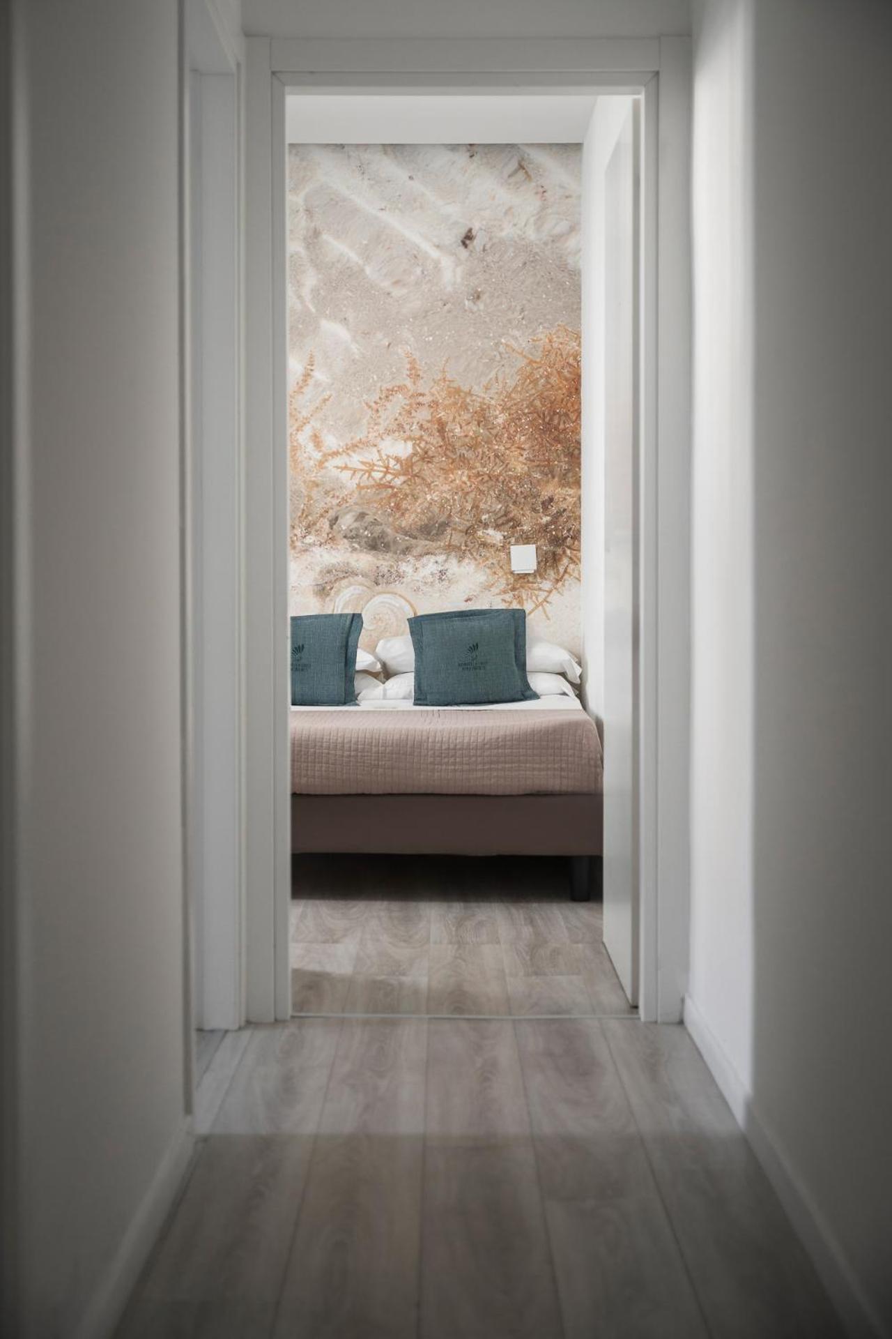 Rivabella Suite Apartments Римини Екстериор снимка