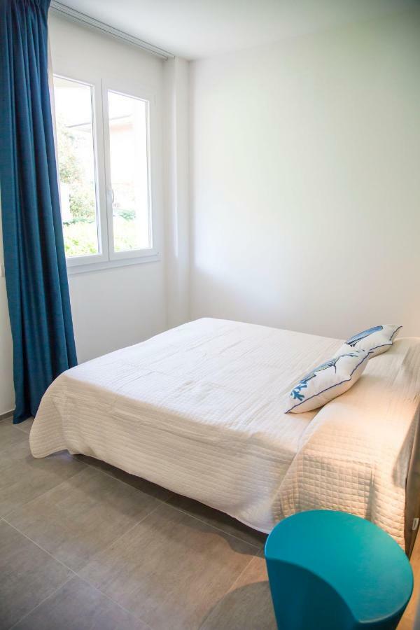 Rivabella Suite Apartments Римини Екстериор снимка
