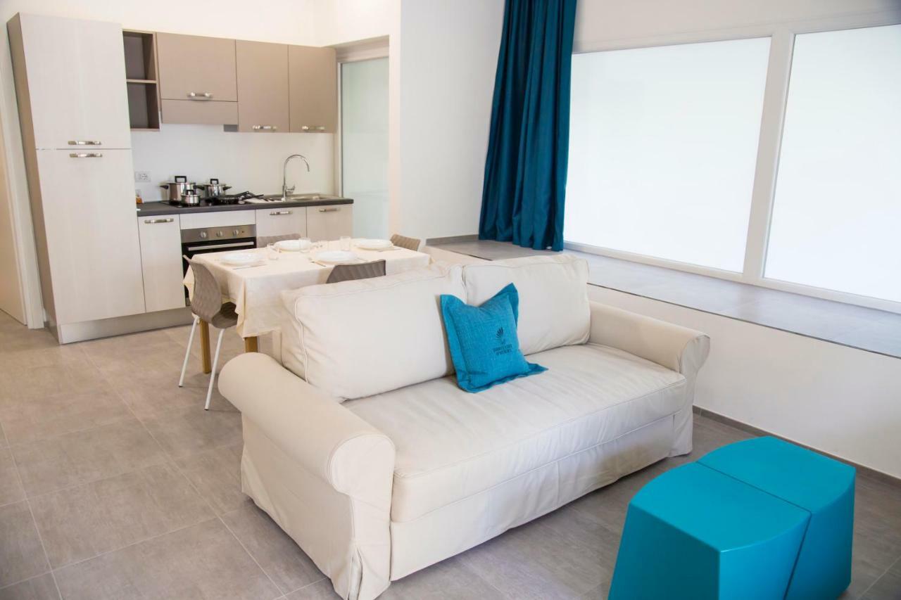 Rivabella Suite Apartments Римини Екстериор снимка