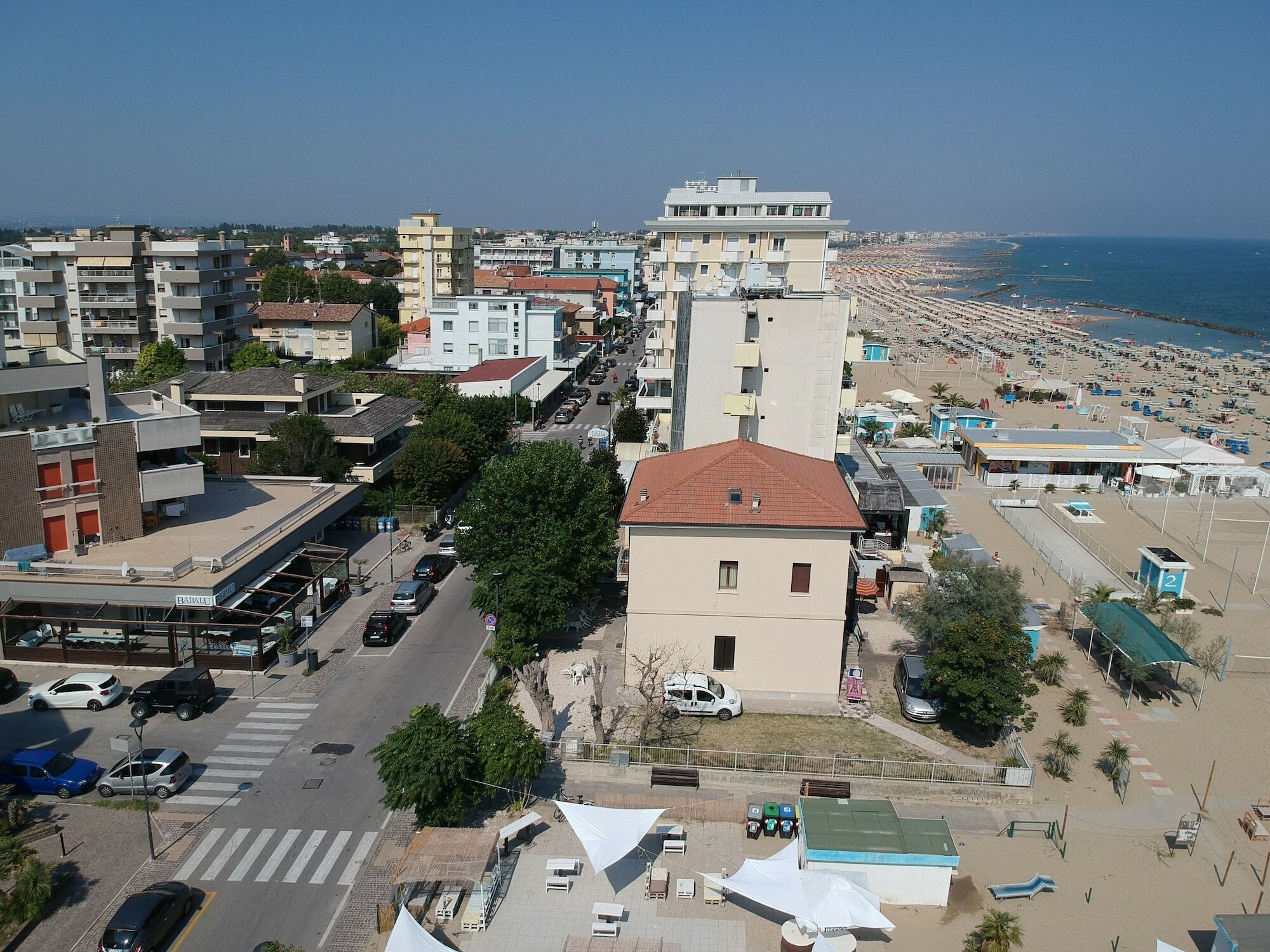 Rivabella Suite Apartments Римини Екстериор снимка